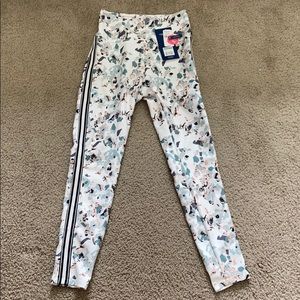 New Marika Activewear Leggins